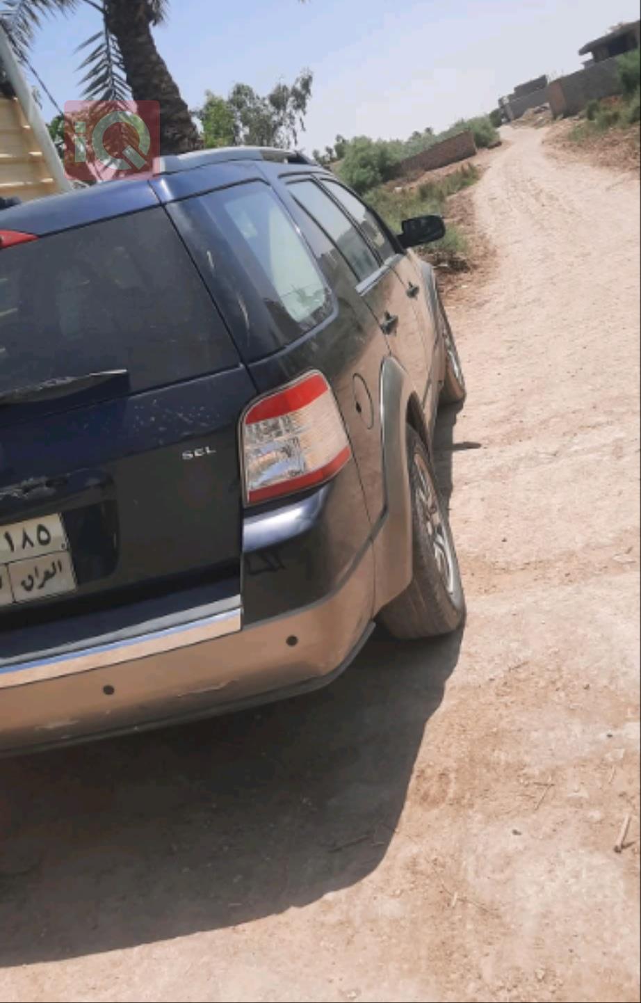 Ford Taurus X